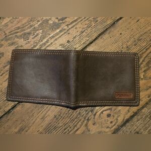 Columbia Leather Wallet